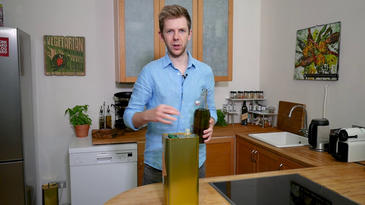 Update Genialer Trick: Olivenöl Kanister in Flasche umfüllen