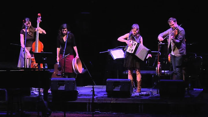 "Bold Riley" - The Wailin' Jennys - 1/4/2014