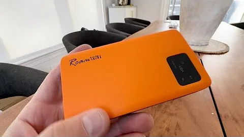 Stay Connected Anywhere! RoamWiFi R10 Portable Hotspot Review 🌐📶