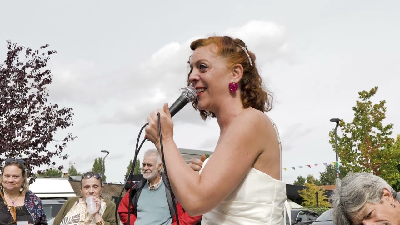 L'amour à la carte - teaser