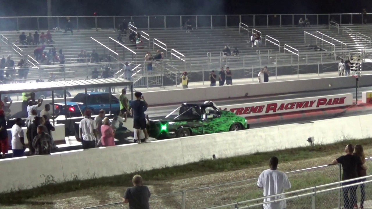 PIpeline green and black S10 vs Pretty Tony blue Mustang at XRP on 7-13-18