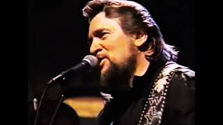 WAYLON JENNINGS - Peggy Sue (Letterman NBC July 11, 1990)