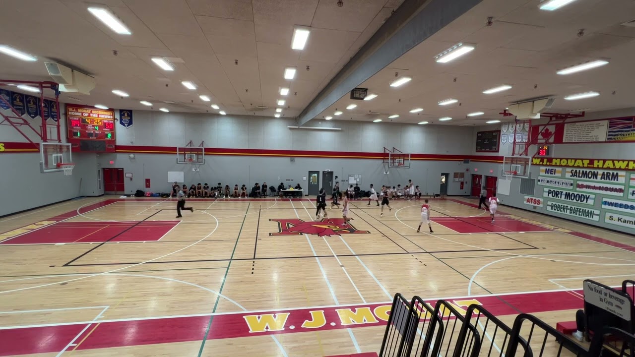 Heritage Mountain vs W.J. Mouat 4th Quarter (Exhibition Game)