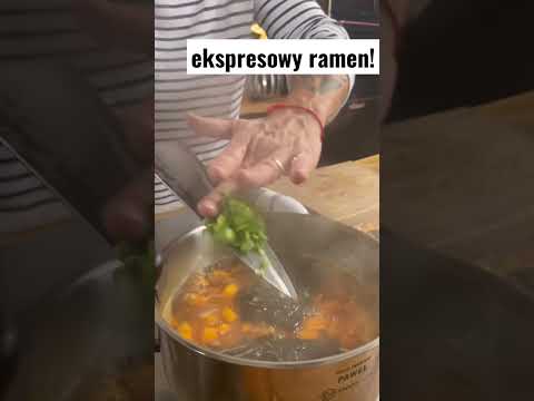 Ekspresowy wegański ramen!