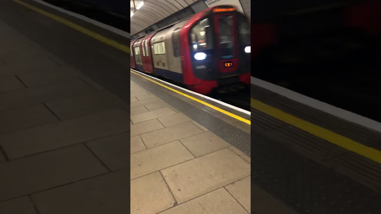 London Underground in vírus lockdown