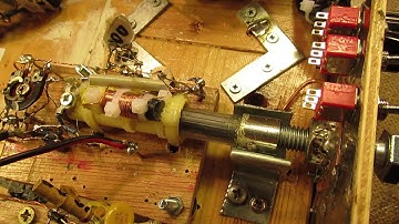 Slug tuned oscillator 450-470 KHZ (BFO) part 2 : how it was made in real (demo & schematic)