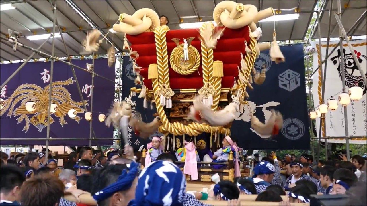 百舌鳥八幡宮ふとん太鼓 宮入（2017年 西之町） - YouTube