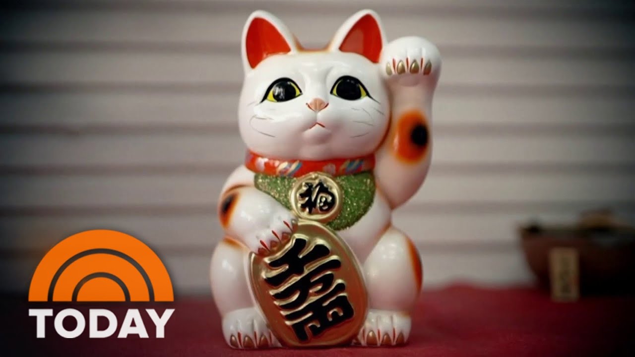Japanese Lucky Cat Maneki Neko: The History & Meaning Explained