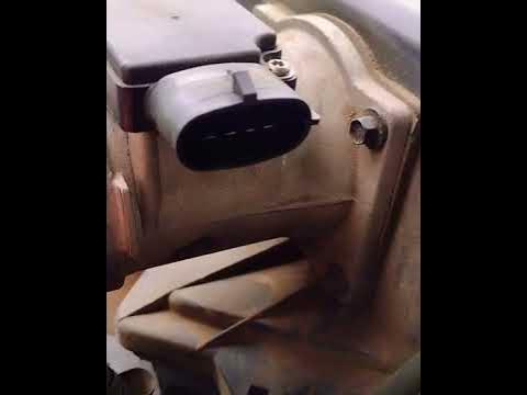 1992 - 1994 Ford Ranger Mass Air flow Sensor MAF - YouTube