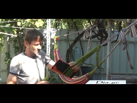 ჰამაკების სამყარო ხაშურის გზაზე - გაიცანით ოსტატი, რომელიც  საქანელას კეთებას 20 წუთს ანდომებს
