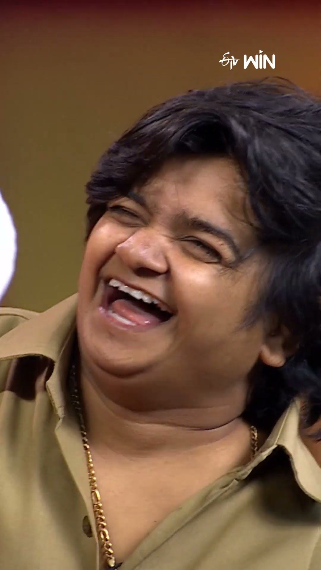 #shorts - నరేష్ మీద రివెంజ్ తీసుకున్న హైపర్ ఆది..! #sridevidramacompany #comedy #hyperaadi #naresh