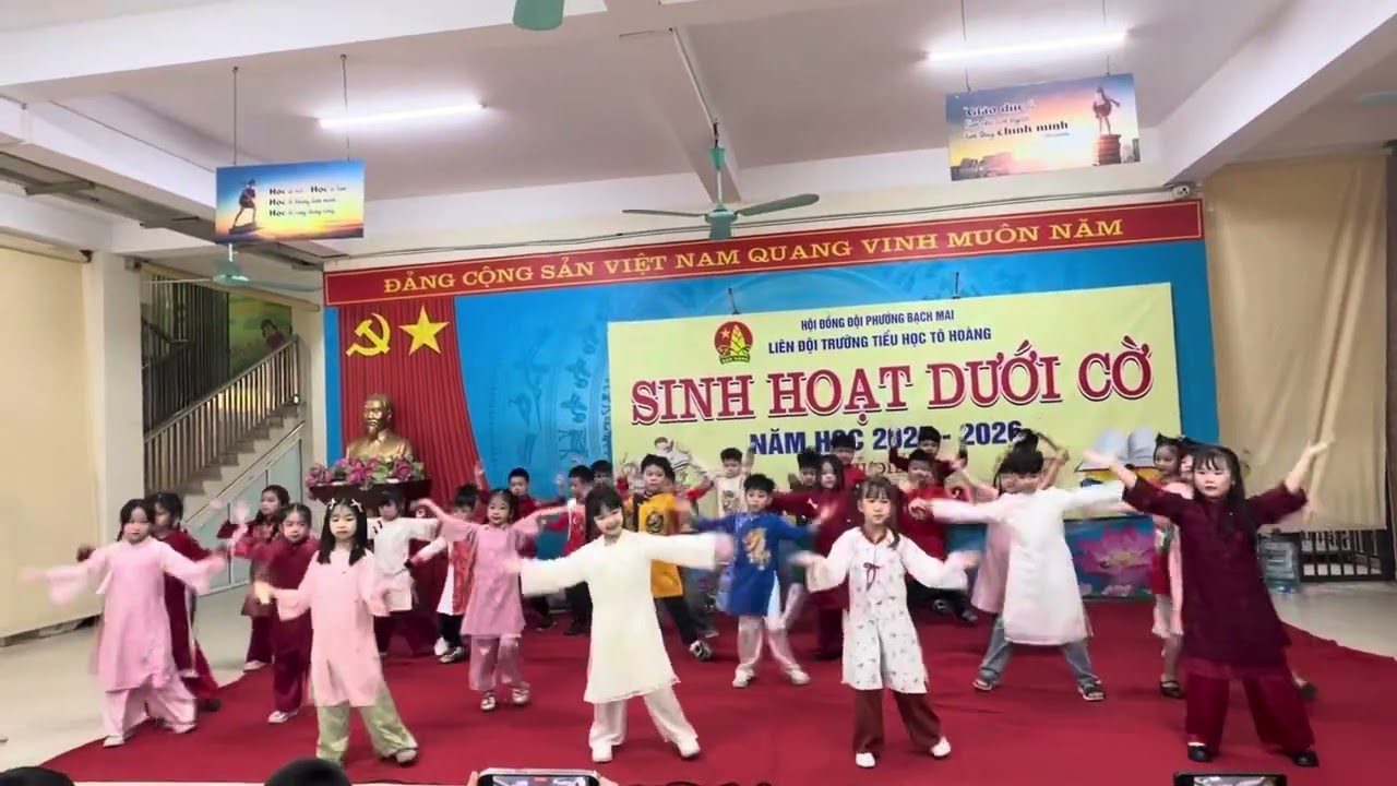 SHDC LỚP 2B - LIÊN KHÚC CHÀO XUÂN 2026