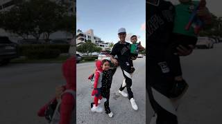 KIMA Y JUANITO FELICES CON SU SPIDER MAN!🕷🕸🥰| #viral #jukilop #shorts #tendencias