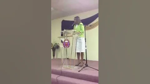 Audrey McCollum preaching at FVC