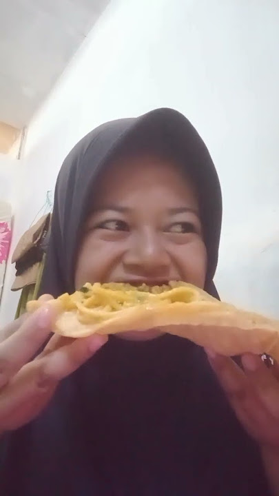 suci ramadani _230440002 job review of distinctive Regional foods