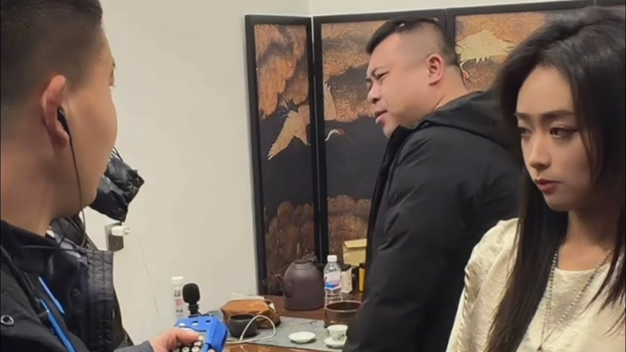 马克（前员工）的爸爸来了，老板娘才感到落寞