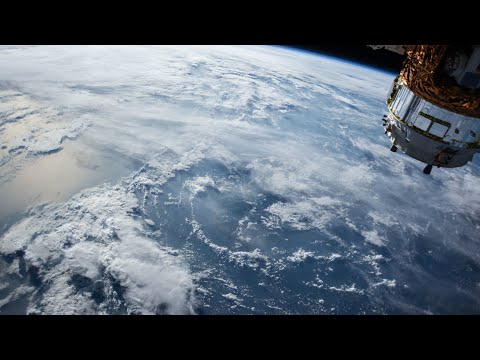 वीडियो: अंतरिक्ष वृत्तचित्र