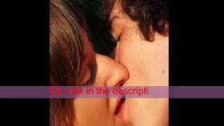 how to kiss girl with funny trick in 30 second