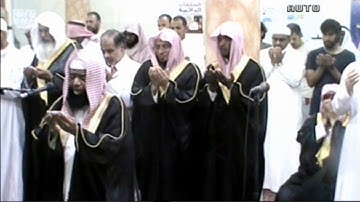 دعاء ختم القرآن الكريم في جامع عمر بن عبد العزيز ليلة 29 رمضان من عام 1438 هـ