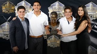 Junior Seau gets inducted into Pro Football Hall of Fame on behalf of family