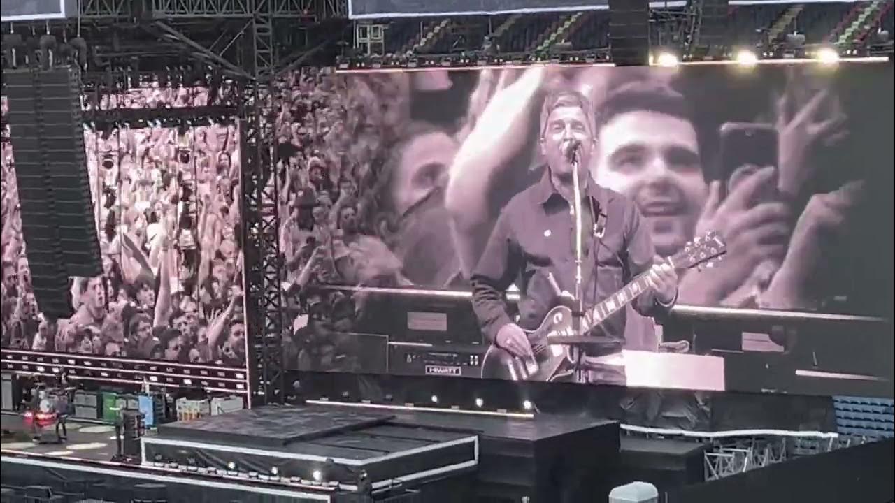Oasis - Acquiesce: Edinburgh, Murrayfield, August 8, 2025 Oasis - Acquiesce: Edinburgh, Murrayfield, August 8, 2025