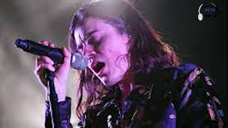 BØRNS "Blue Madonna" (part 1) Whiteboard Sessions