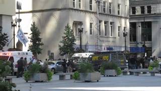 Superman Extras Running In Chicago Streets - Man Of Steel 2013