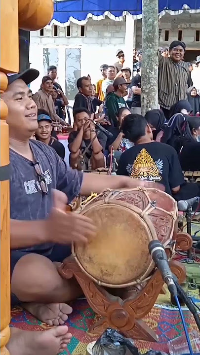 Mantap keplakane kendang 🙉 #jathilan #jarankepangkesurupan #jarananterbaru
