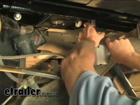 Hide A Goose Gooseneck Trailer Hitch Installation 2005 Chevrolet Silverado Etrailer Com Youtube