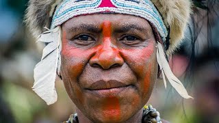 Почему Мужчины Племени Кагаба Прячутся От Женщин В Бункере?