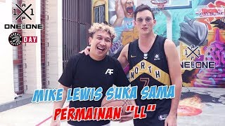 Mike Lewis suka sama permainan