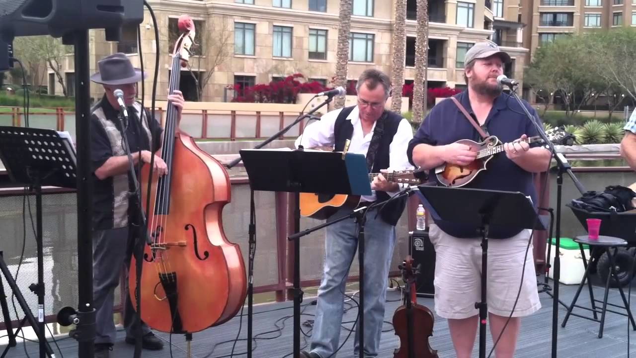 String Em Up - Artisans Market Video 4