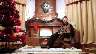 Colinde - Valentin Sanfira-Mamă a venit Crăciunul (Official Video) NOU