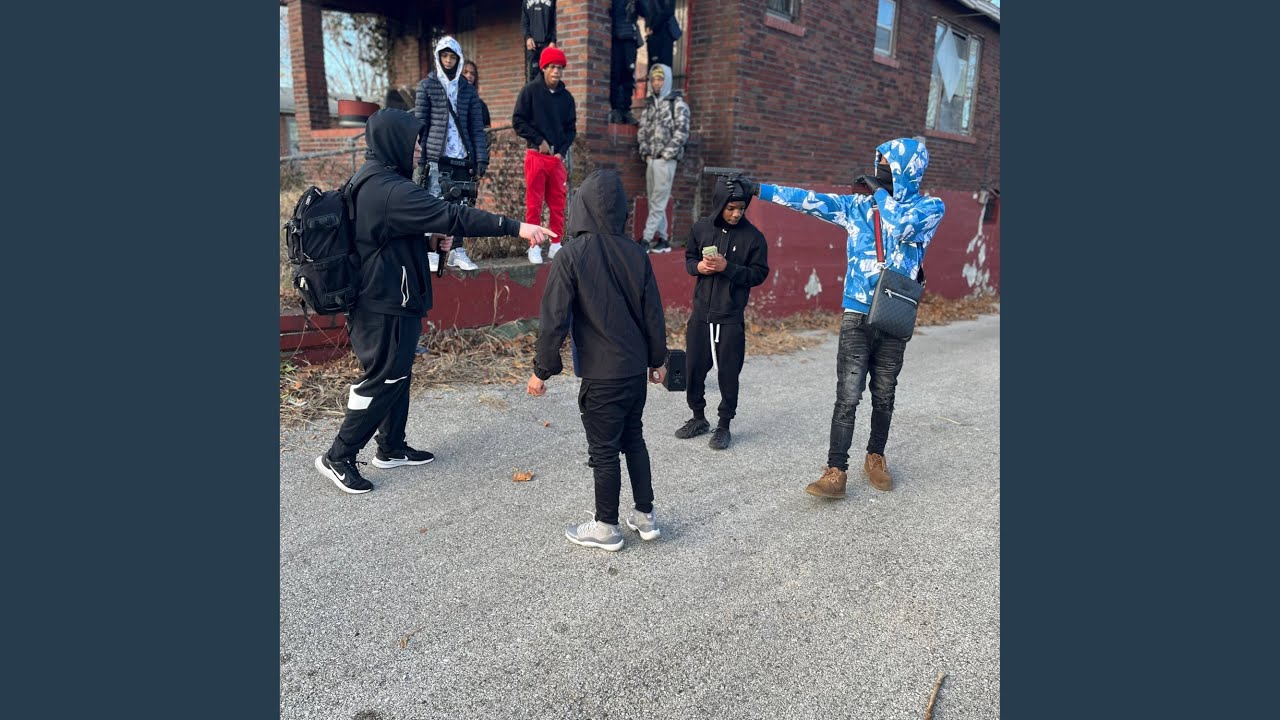 Watch Die wit yo gun (mo p) on YouTube Watch Die wit yo gun (mo p) on YouTube