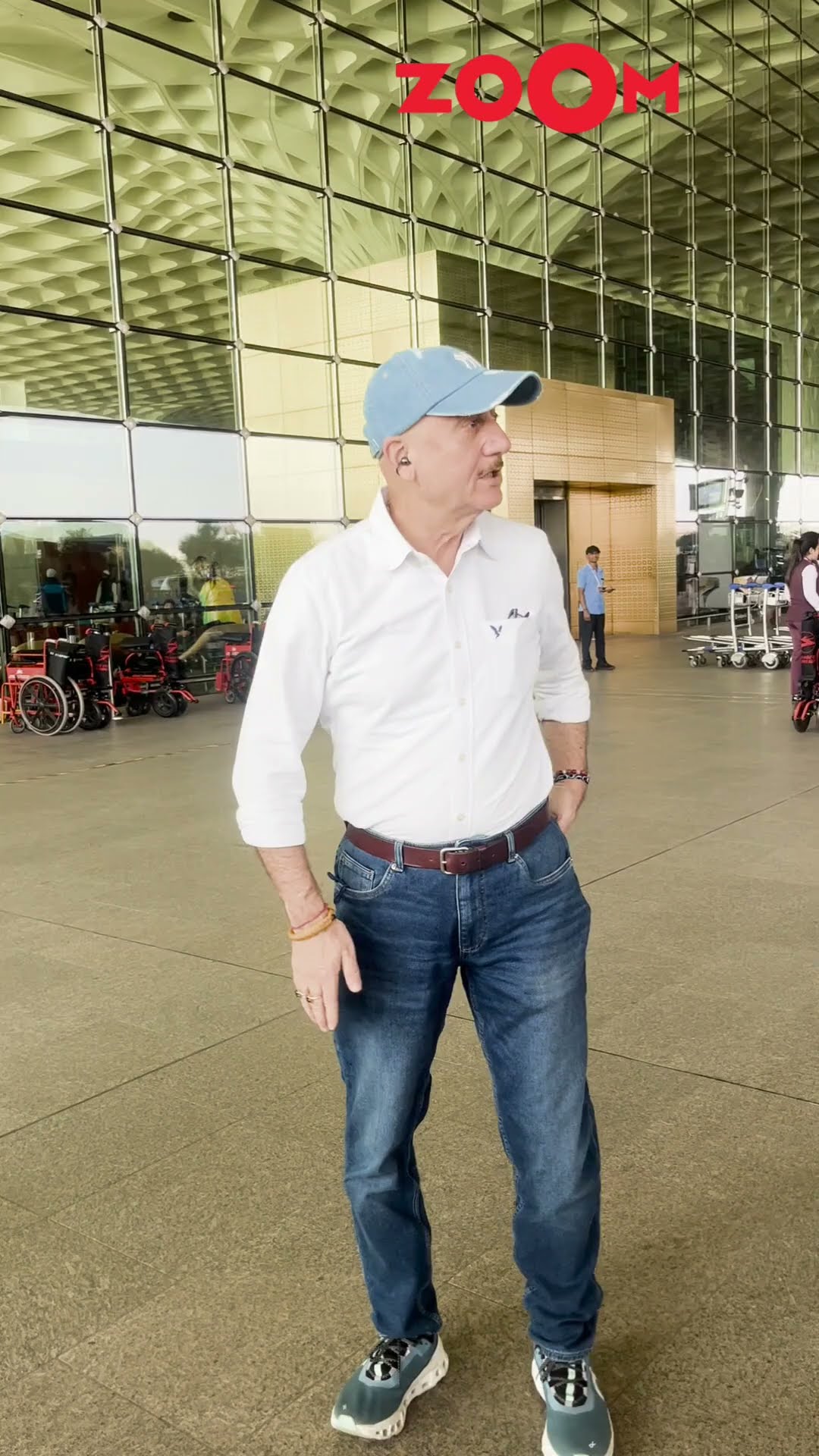 Anupam Kher ARRIVES in full SWAG at the airport ? #anupamkher #shorts