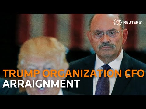 Video: Donald Trumps Tidigare Advokat Dömdes