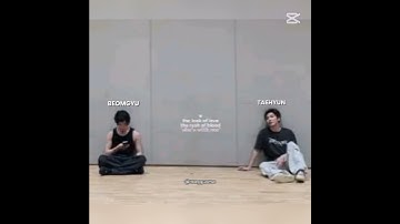 Có vẻ như Taehyun đang bị ai đó theo dõi và Beomgyu cũng đang nhìn anh ấy.👀🙂 #taegyu