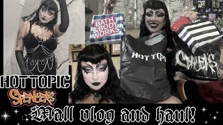 GOTH GIRL MALL VLOG AND HAUL! (Hot topic, Spencer’s and more!!)