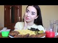 ВЫБОР МЕЖДУ УХАЖЕРАМИ / КОТЛЕТЫ МОЕГО ПРИГОТОВЛЕНИЯ И ПЮРЕ / MUKBANG asmr Ayka Emilly