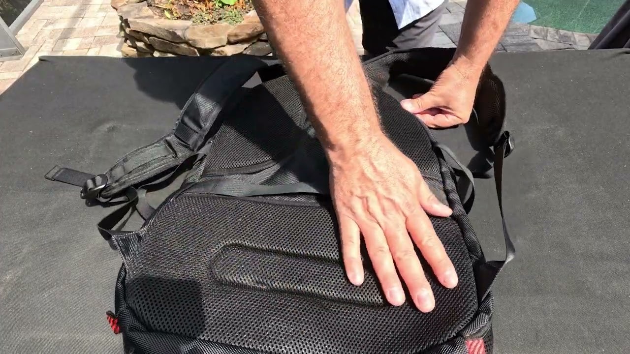 19 laptop backpack swiss SwissGear 1900 Scansmart TSA 17-Inch Laptop Backpack Black 19-Inch  Black/Black