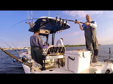 Striper Fishing WITH A PLAN! How We Find Great Fishing Spots. A SIMPLE Plan That WORKS!