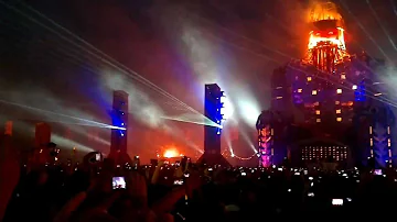 Defqon.1 2011 Endshow by Q-DANCE crew