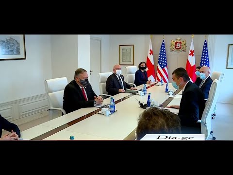 მაიკ პომპეომ საქართველოში ვიზიტი დაასრულა - ამერიკელი დიპლომატი შეხვედრებს აქციის ფონზე მართავდა