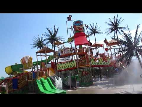 Banana's Fun Park Water Park exploration