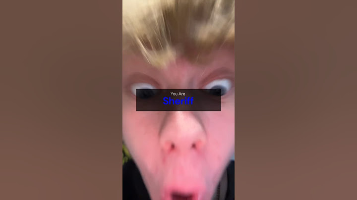 PLAYING MM2 IRL.. 😂 (Murder Mystery 2) *Voice Chat*