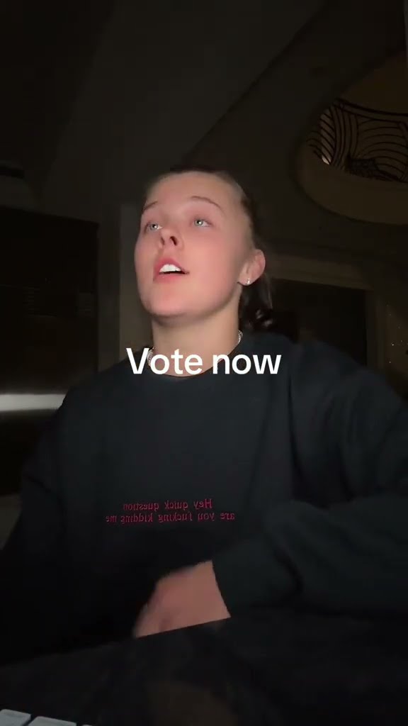 Few more hours #itsjojosiwa