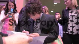 Noah Lomax Greets Fans Departing The Safe Haven Premiere ...