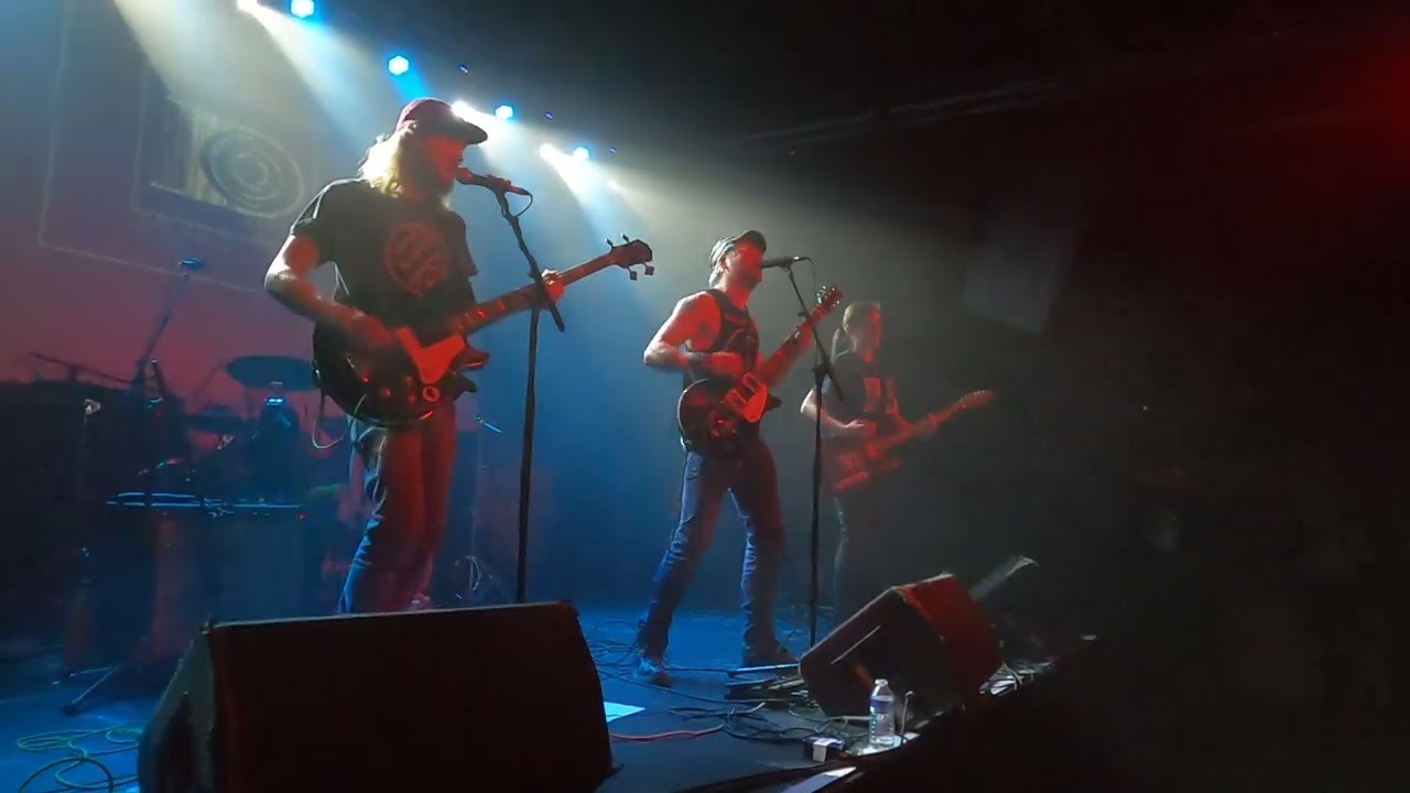 Dead objectives ... Wolves among the flock ... Live at the Georgian theatre Stockton  1st May 22