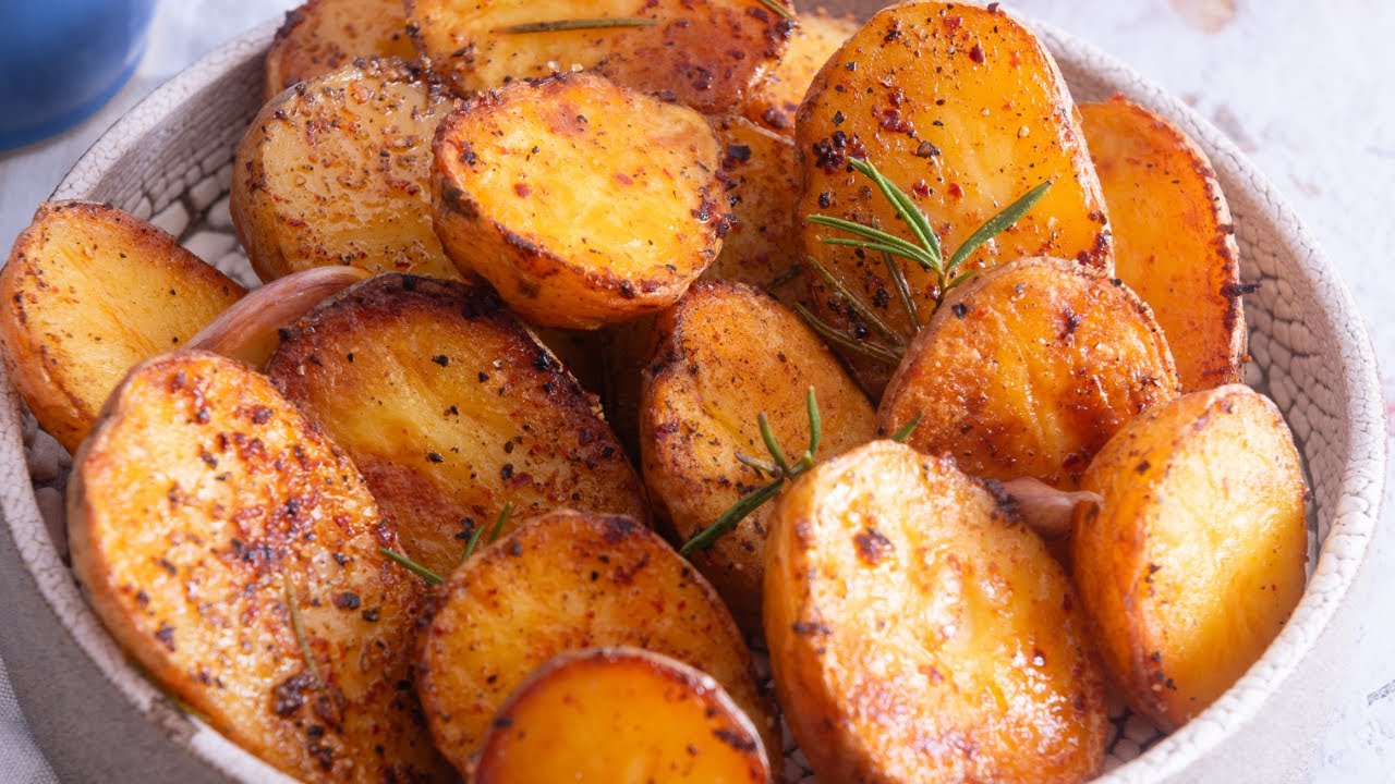 Unglaublich knusprige Kartoffeln, nur 2 Zutaten, nur Kartoffeln und Mehl, probiert es aus👩‍🍳
