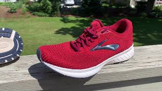 brooks running revel 3